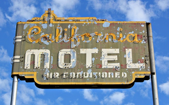 KoHoSo: California Motel