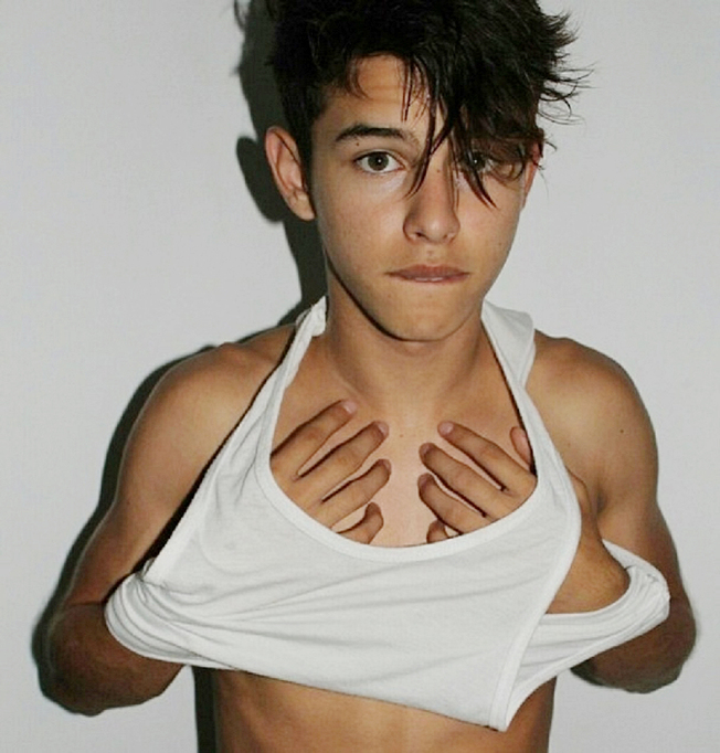 cute twink twinklover: Adorable Twinks